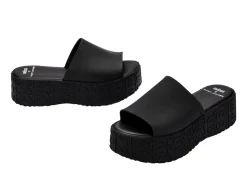 Melissa Becky Black