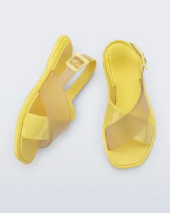 New Melissa Cleo Yellow