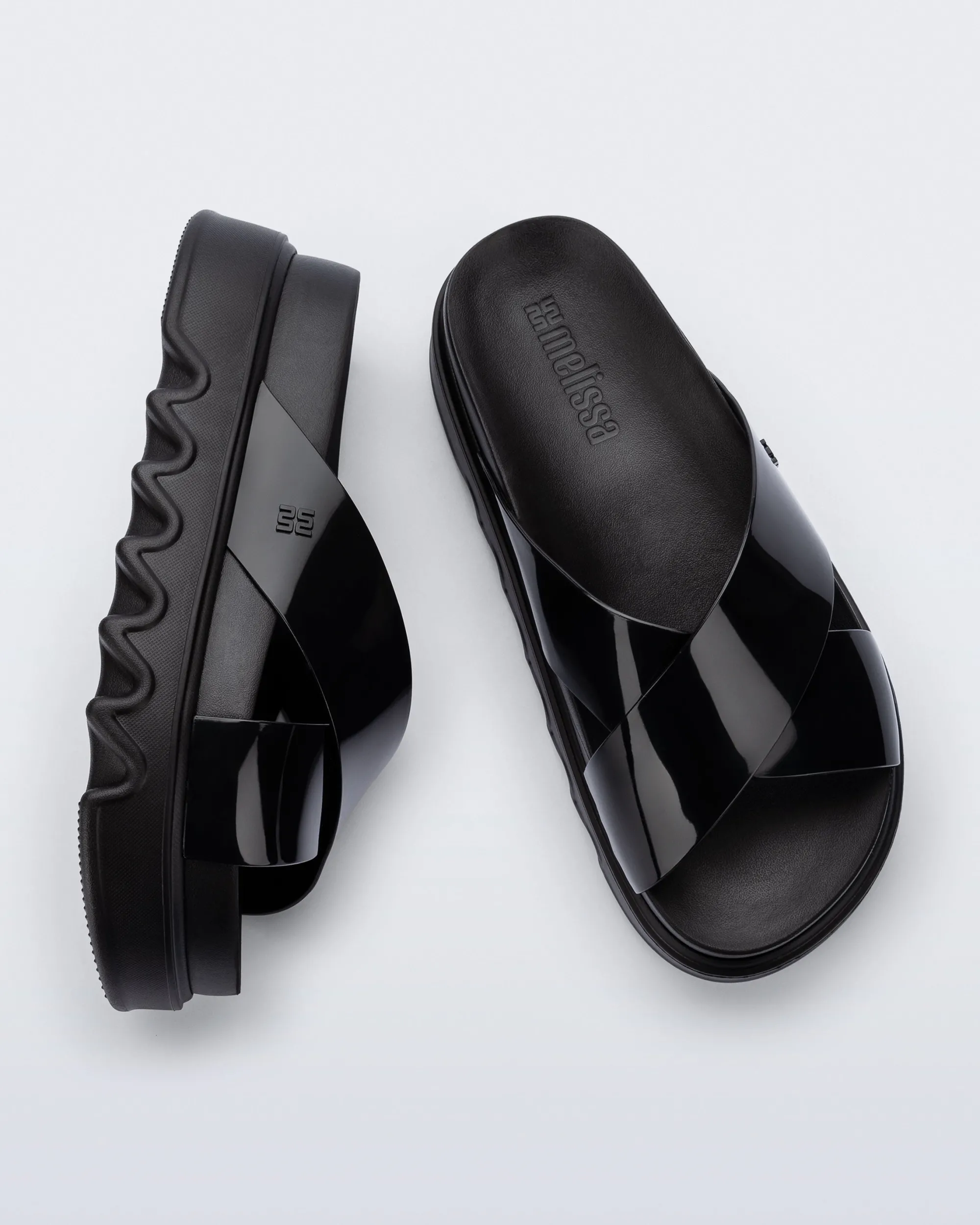Sale Melissa Cozy Cross Platform Black