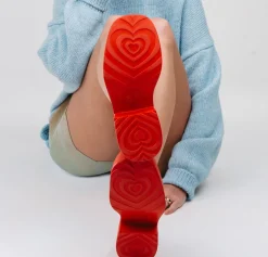 Hot Melissa Farah Red