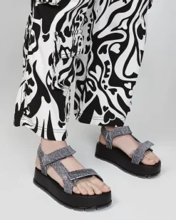 Discount Melissa Flowing Denim Platform