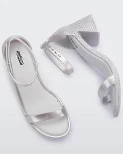 Melissa Lux Heel