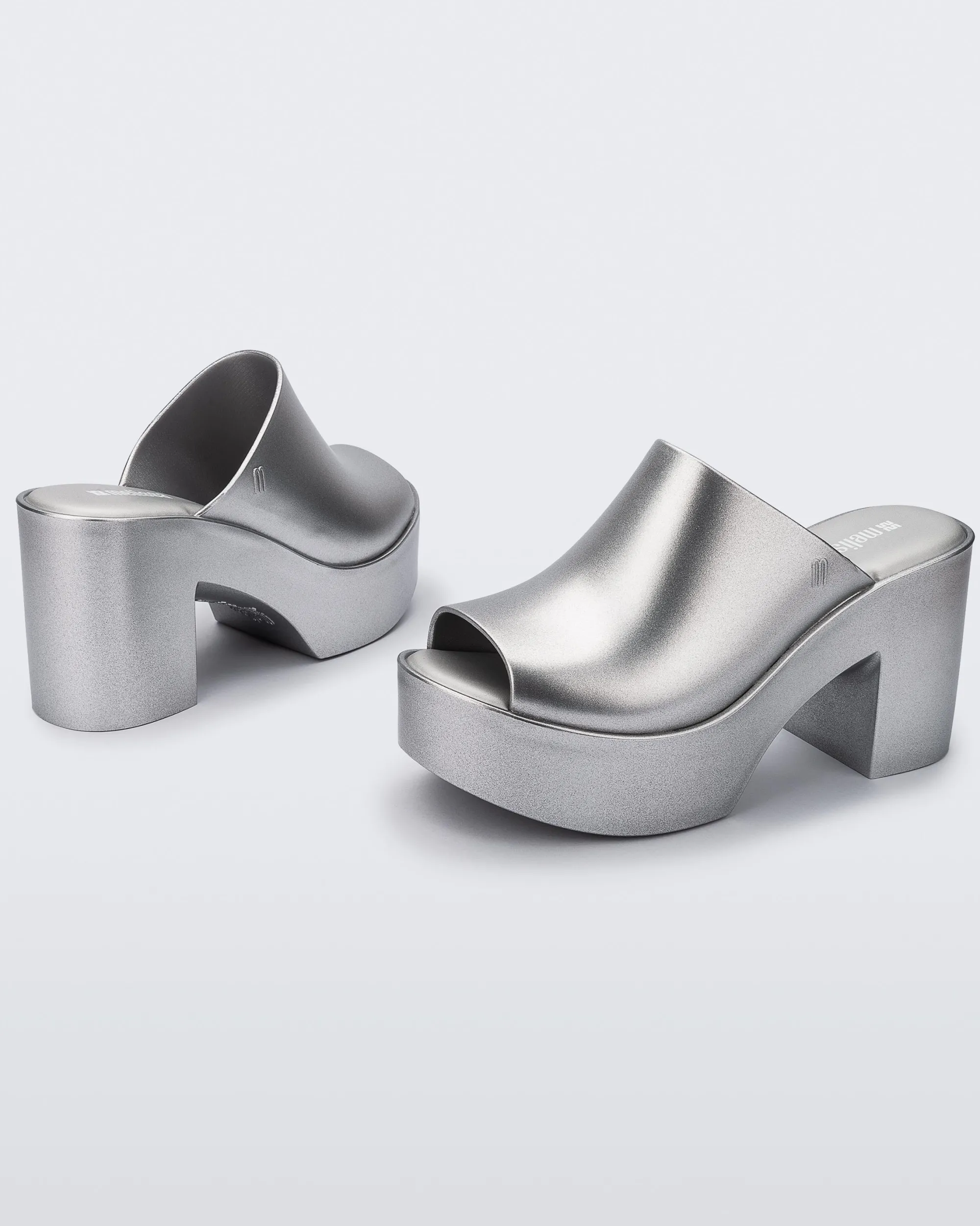 Hot Melissa Mule Hype Light Silver