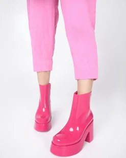 Clearance Melissa Nubia